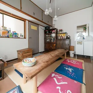 Ryokan Nakadaya, Tōkyō